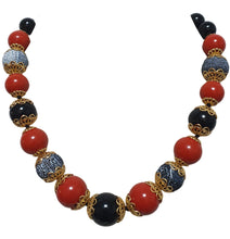 Carica l'immagine nel visualizzatore di Gallery, Collana rossa nera+lava
