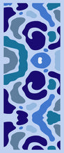 Carica l'immagine nel visualizzatore di Gallery, Sciarpa in Seta Astratta Blu