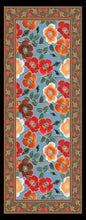 Lade das Bild in den Galerie-Viewer, Sciarpa in Seta 70x190 Fiori su Fondo Azzurro – Made in Italy