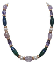 Carica l&#39;immagine nel visualizzatore di Gallery, Collana multicolore agate verdi e ametista
