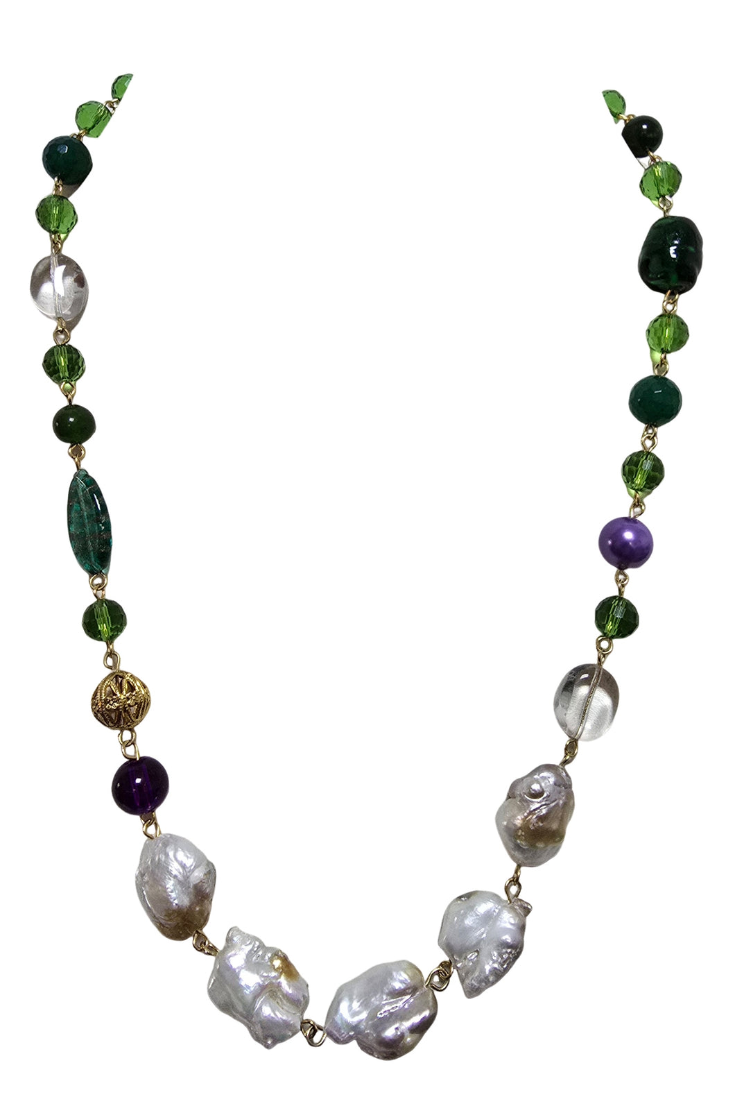 Collana incatenata con perle e mezzi cristalli verdi