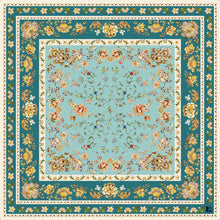 Carica l'immagine nel visualizzatore di Gallery, Foulard seta 90*90 seta verde
