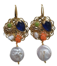 Load image into Gallery viewer, Orecchino oro a buco multicolore con perle
