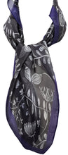 تحميل الصورة إلى عارض المعرض, Foulard seta 70x70 colore nero e bianco seta leggera | L'OFFICIEL Silk
